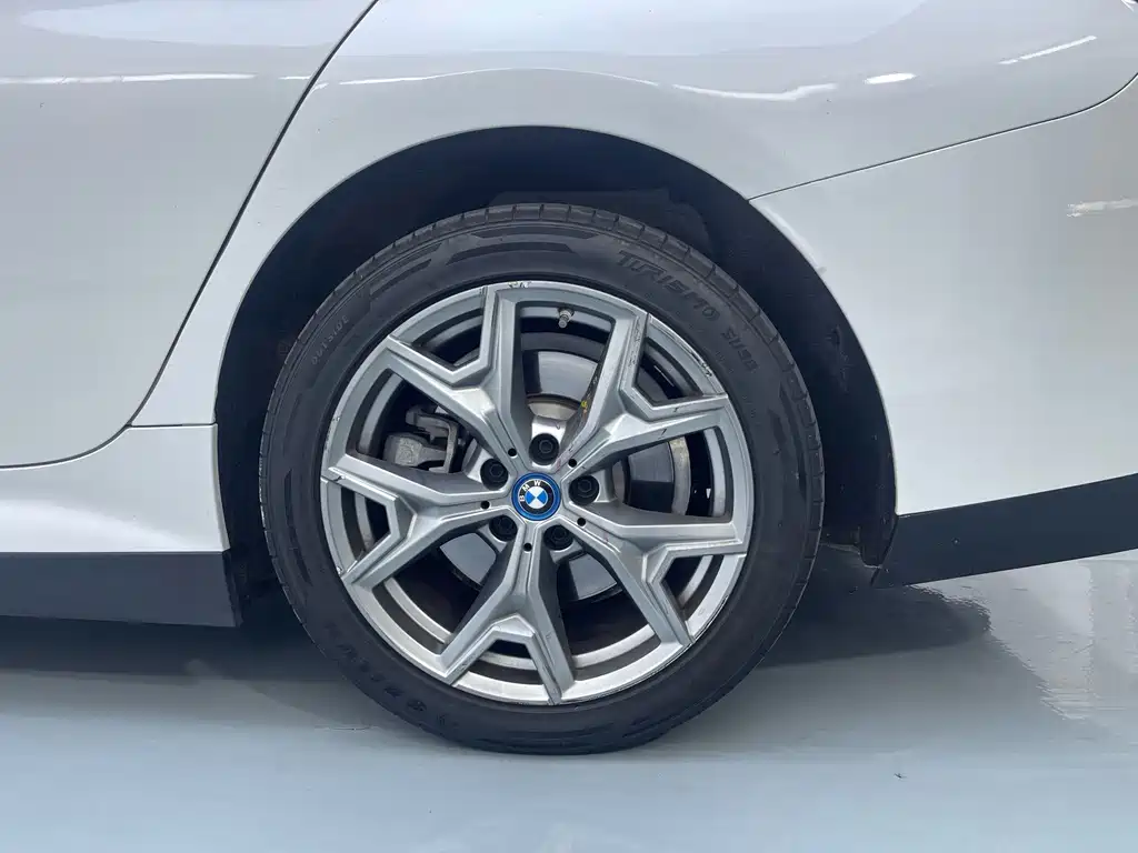 BMW i3 2023 — фото 8