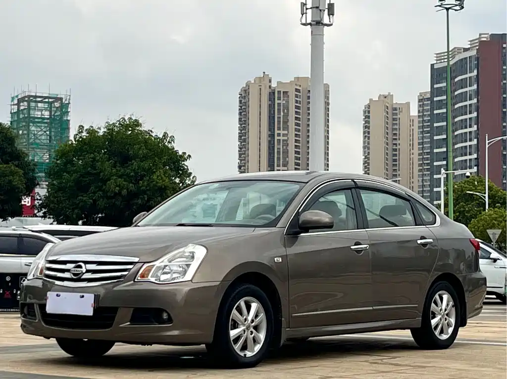Nissan Sylphy 2014 — фото 1