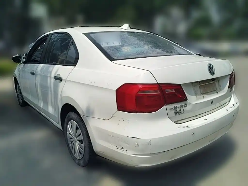 Volkswagen Jetta 2016 — фото 9