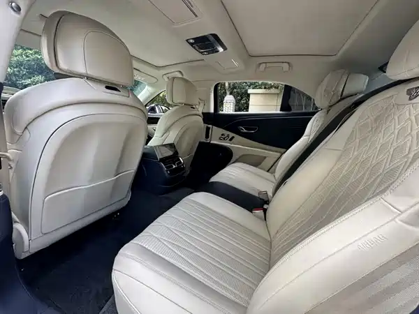 Bentley Flying Spur 2022