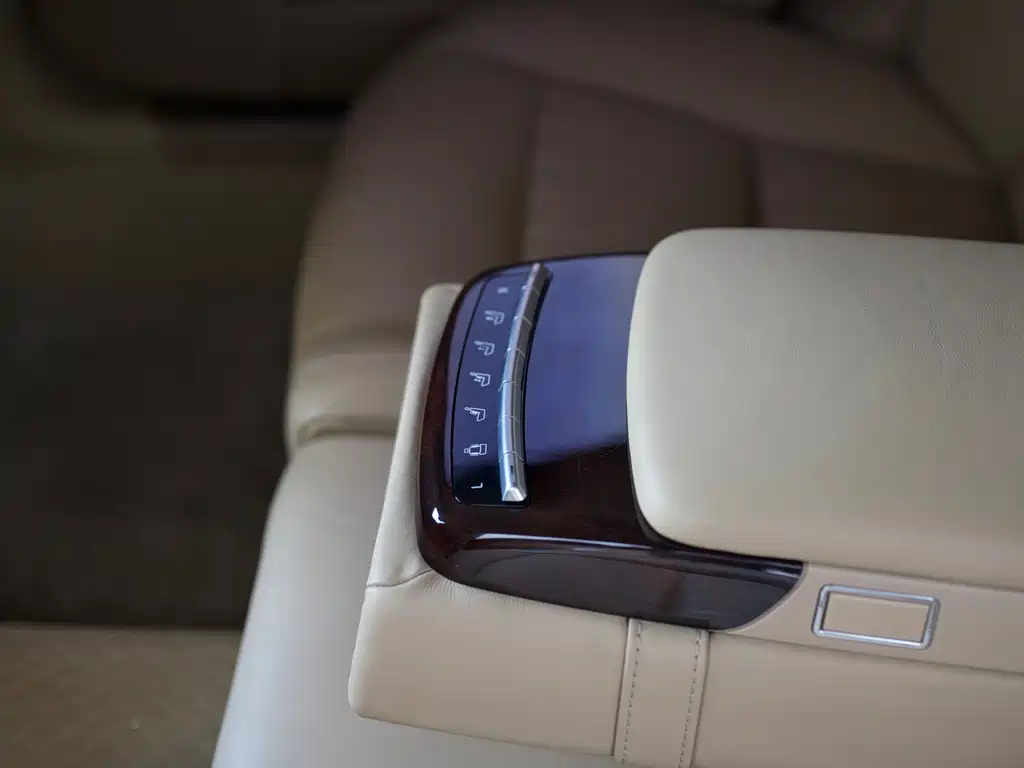 Mercedes-Benz S-Class 2011 — фото 14
