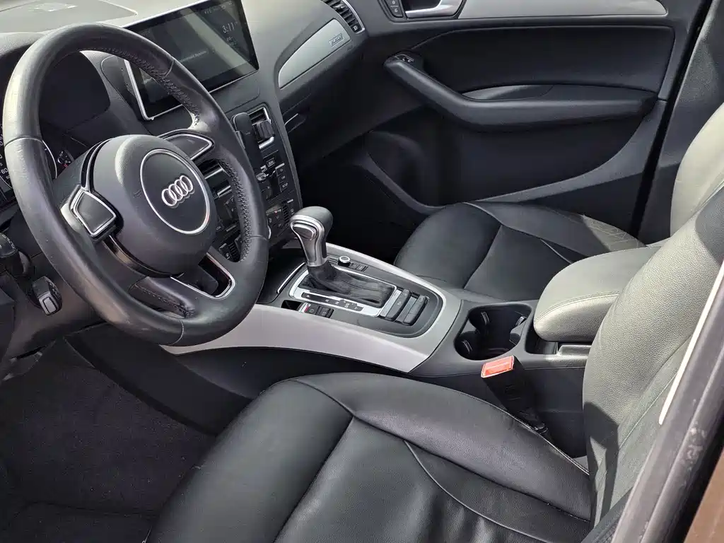 Audi Q5 2016 — фото 11