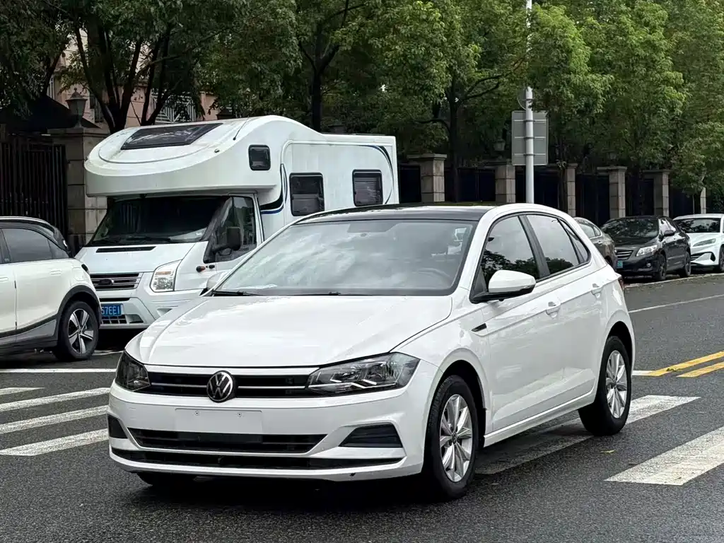 Volkswagen Polo 2021