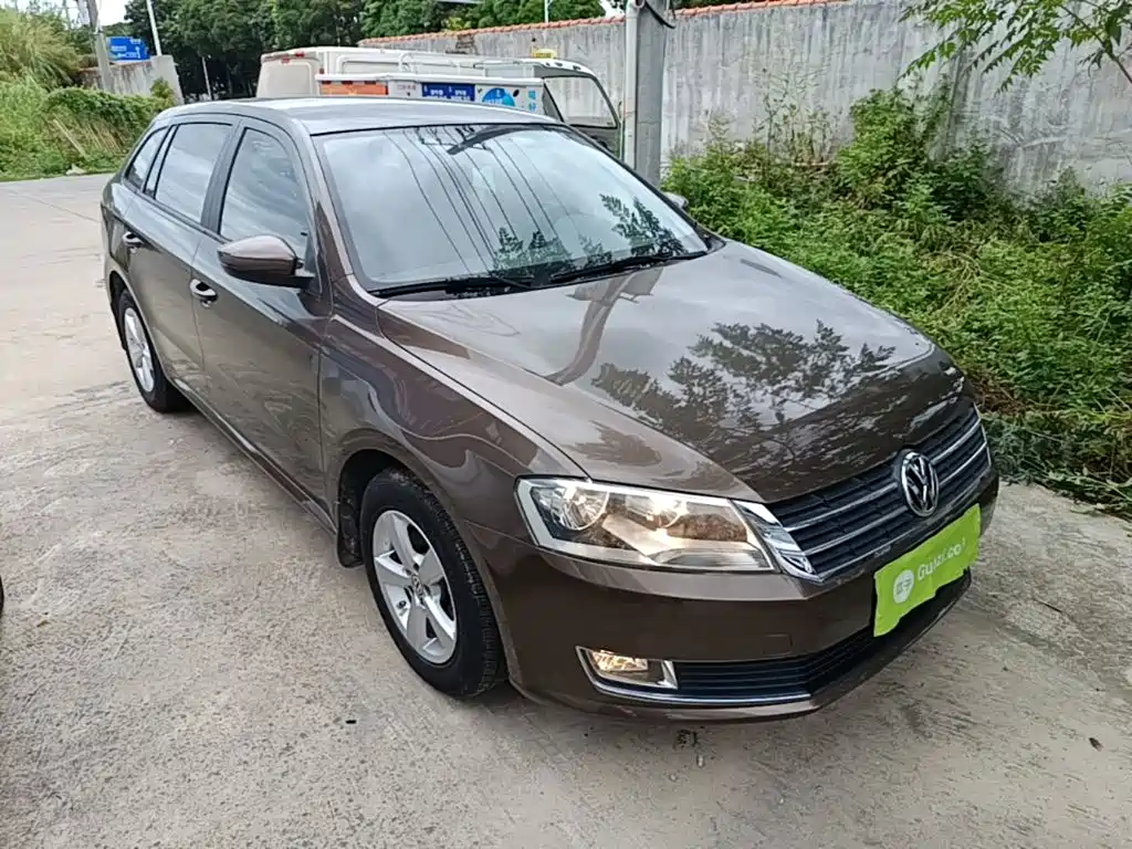 Volkswagen Gran Lavida 2015