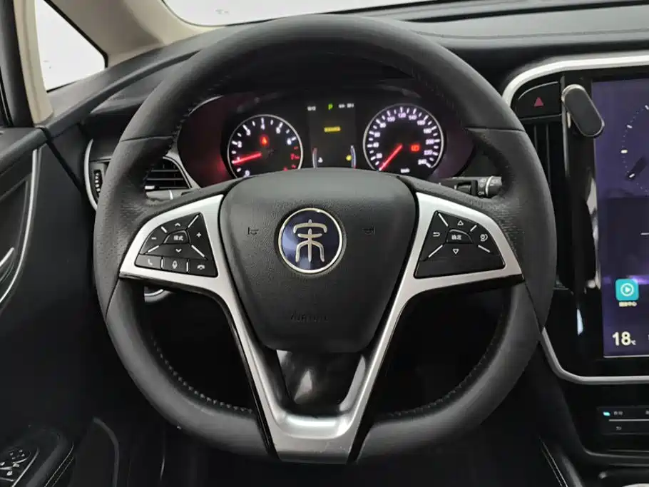 BYD Song MAX 2018 — фото 15