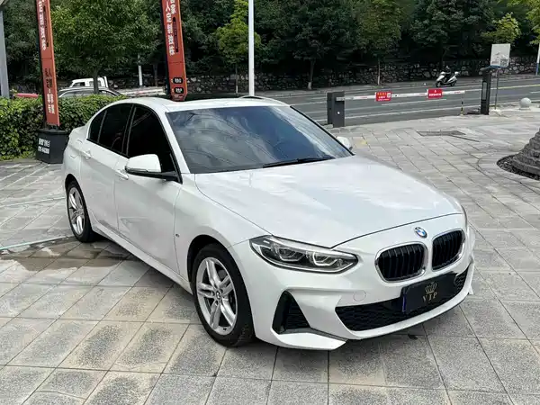 BMW 1 Series 2020
