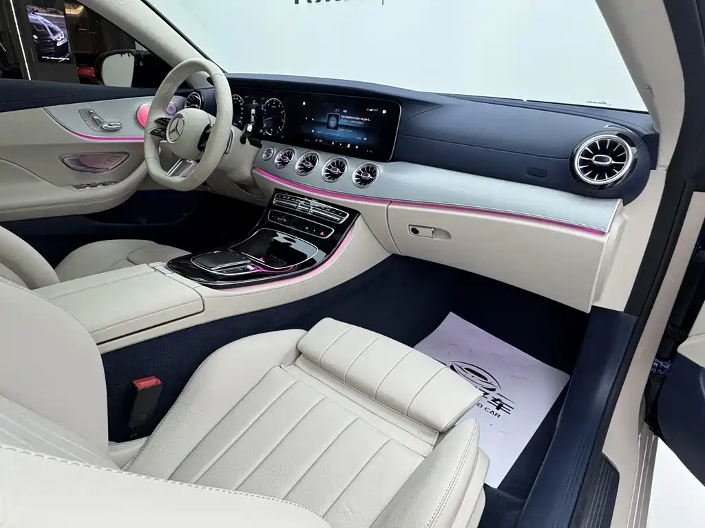 Mercedes-Benz E-Class 2023 — фото 13