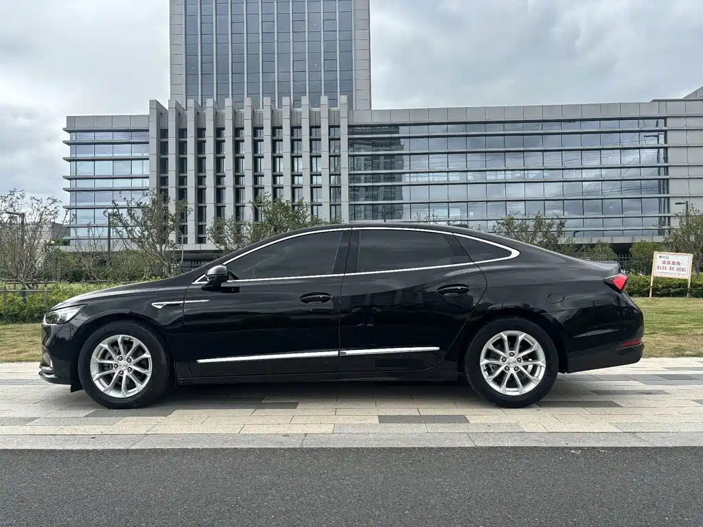 Buick LaCrosse 2020 — фото 8