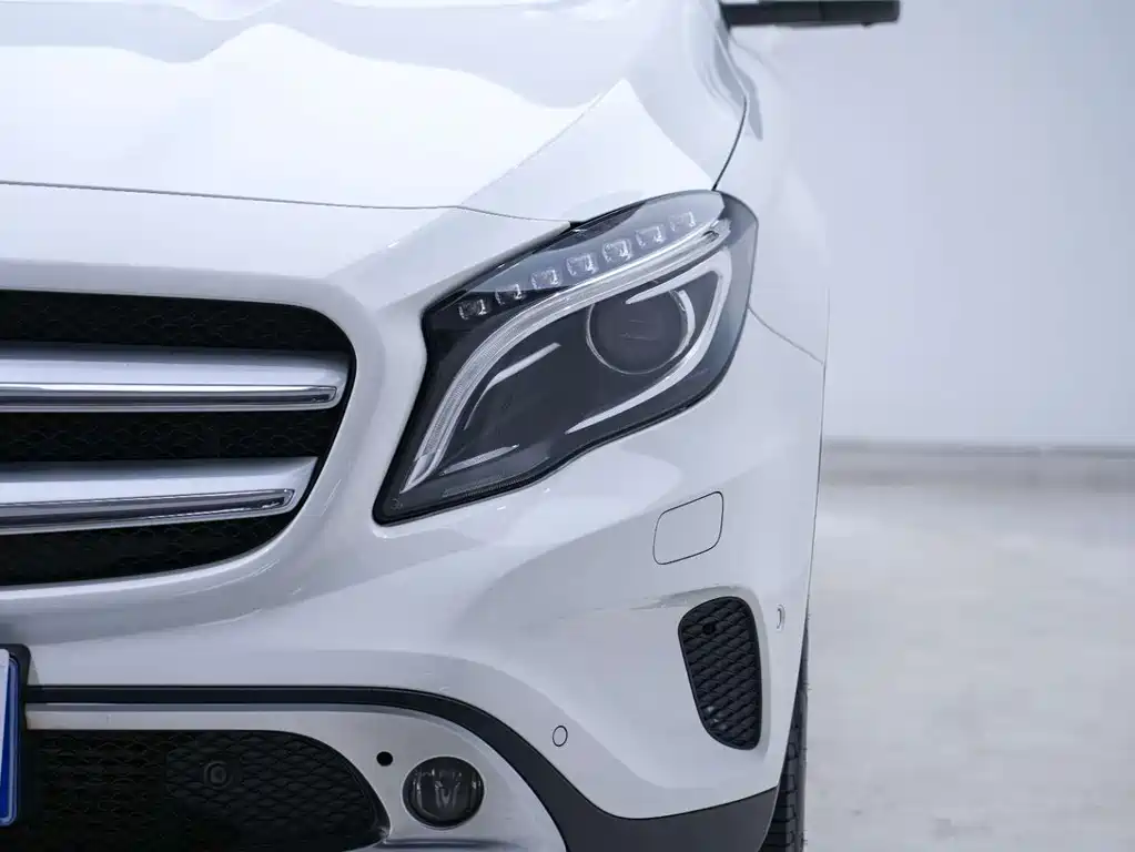 Mercedes-Benz GLA 2015 — фото 5