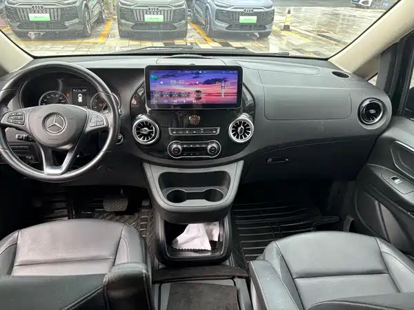 Mercedes-Benz Vito 2021