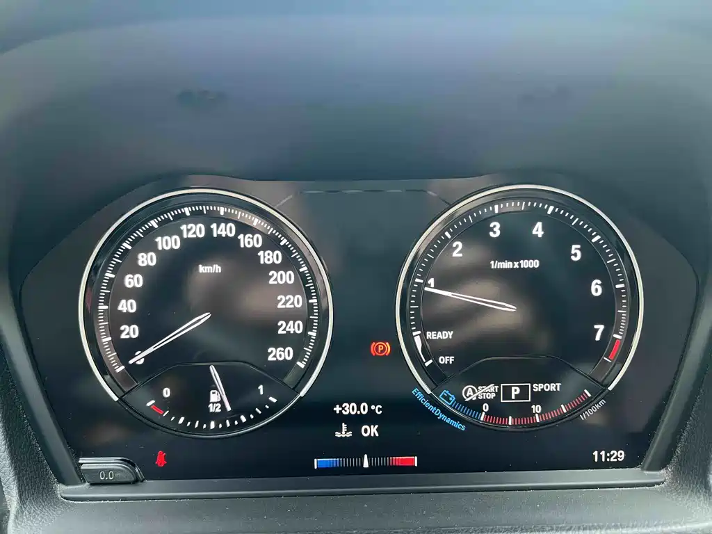 BMW 1 Series 2020 — фото 18