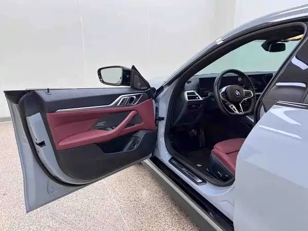 BMW 4 Series 2025
