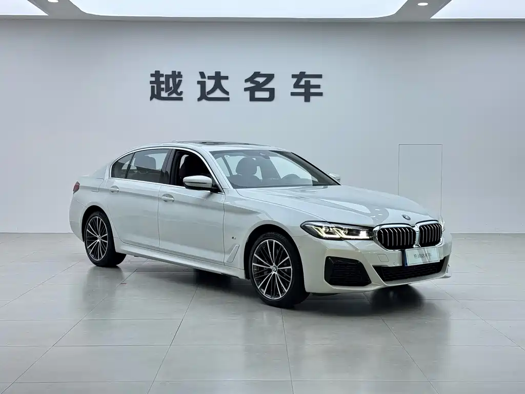 BMW 5 Series 2022