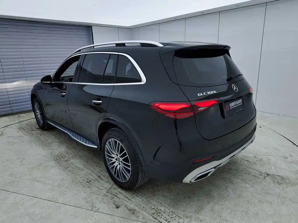 Mercedes-Benz GLC 2023 — фото 15