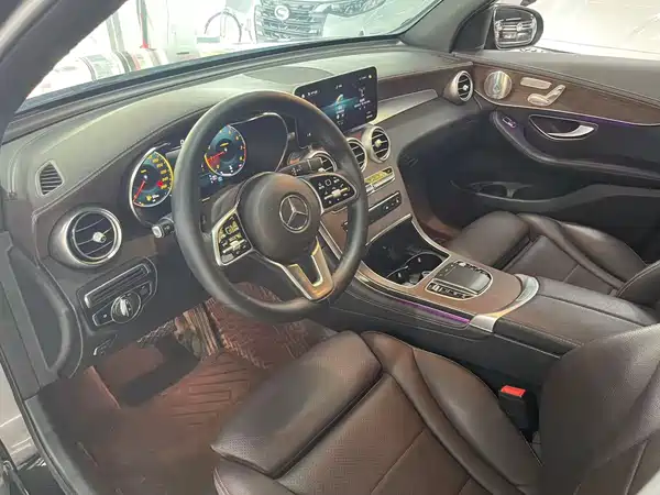Mercedes-Benz GLC 2020