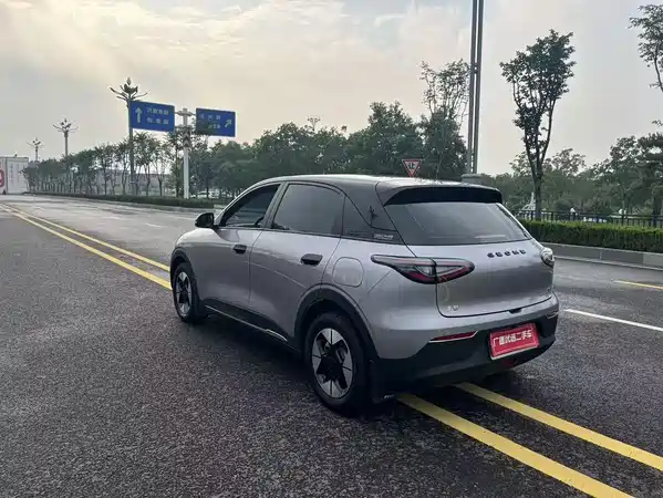 Geely Galaxy Starwish 2025