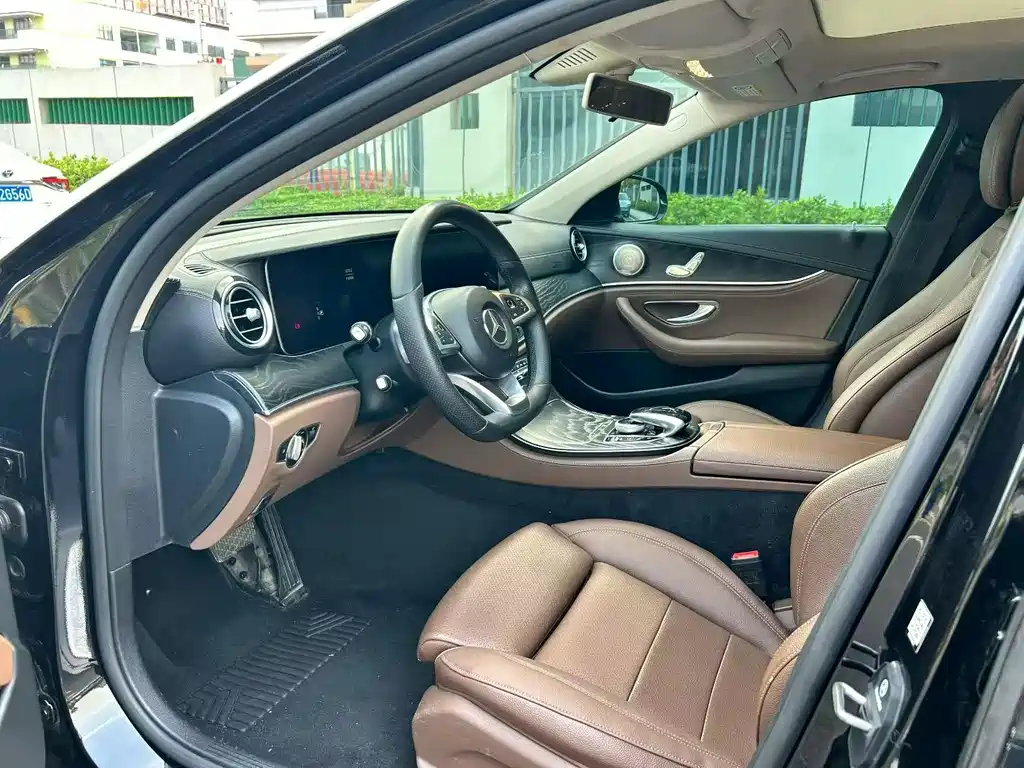 Mercedes-Benz E-Class 2018