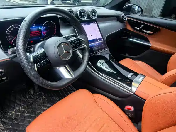 Mercedes-Benz GLC 2024