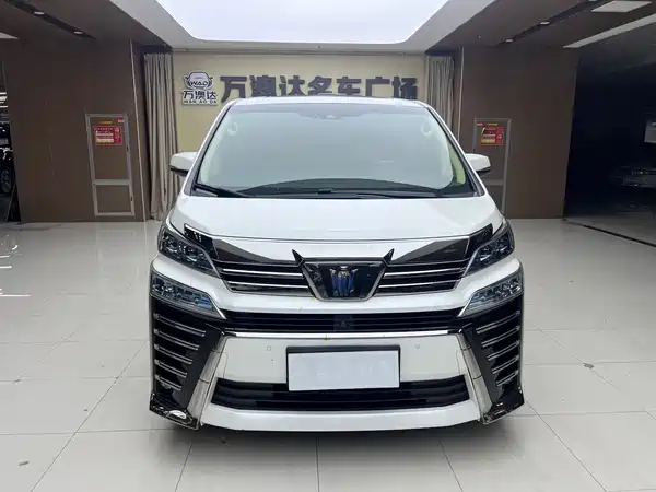 Toyota Vellfire 2022