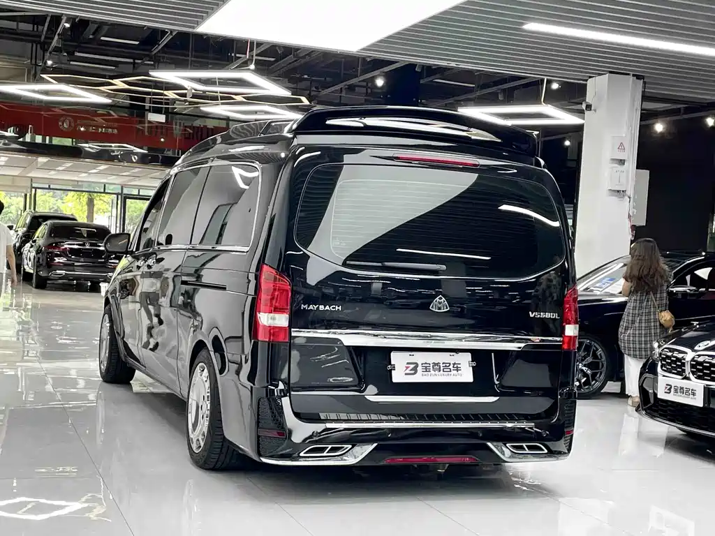 Mercedes-Benz Vito 2022 — фото 11