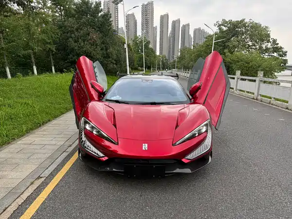 Yangwang U9 2025