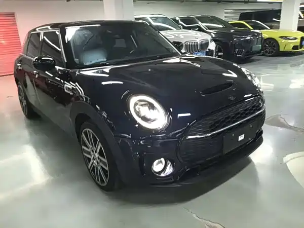MINI Clubman 2022