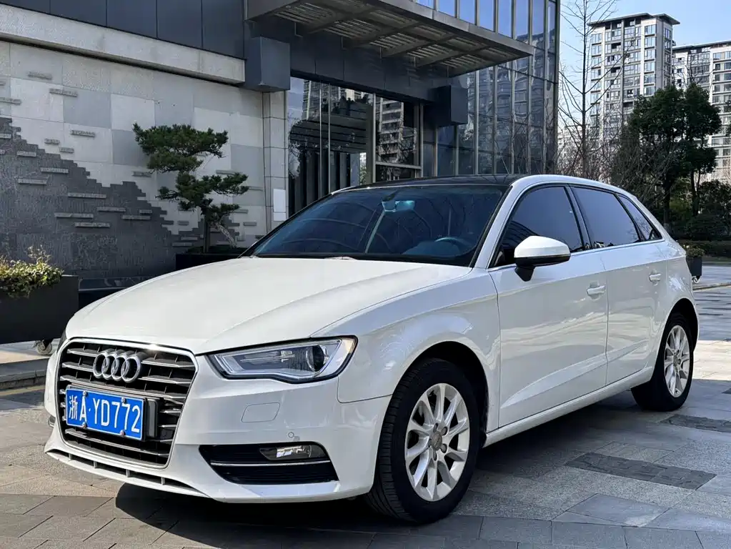 Audi A3 2016 — фото 1