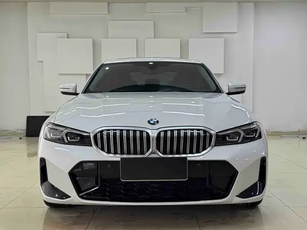 BMW 3 Series 2023