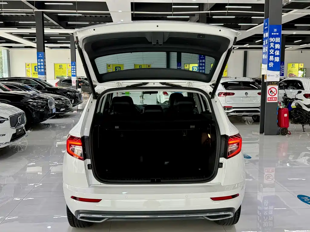 Skoda Karoq 2023 — фото 13