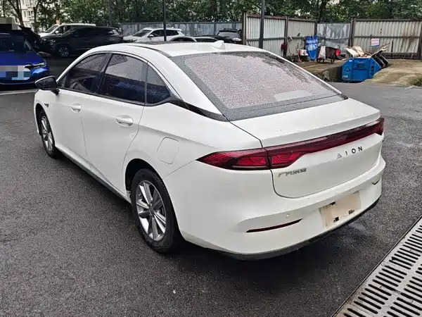 Aion S 2023