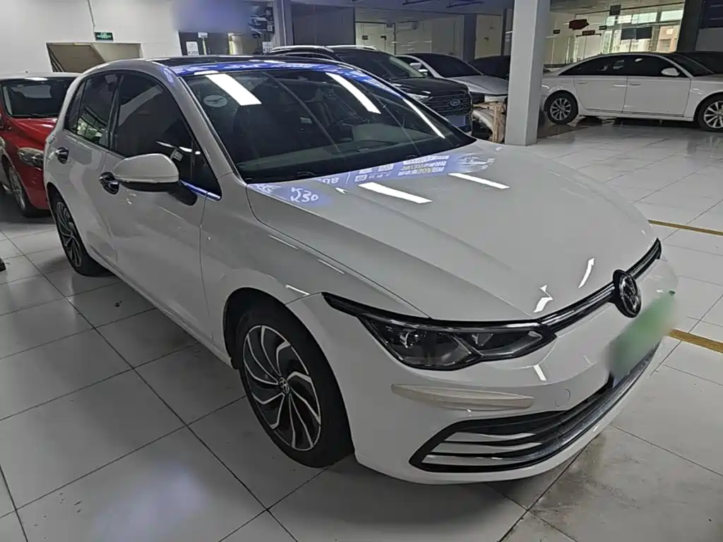 Volkswagen Golf 2022