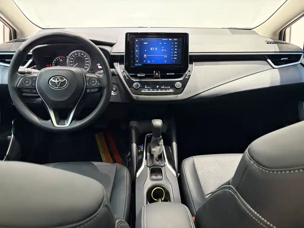 Toyota Corolla 2022 — фото 14