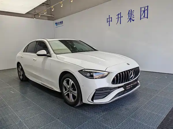 Mercedes-Benz C-Class 2022