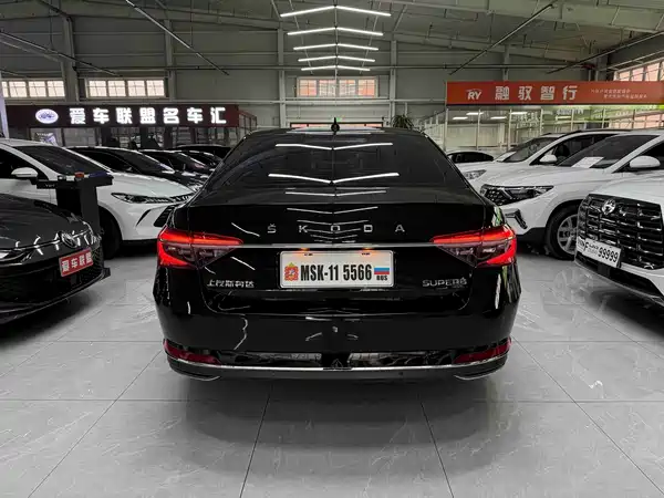 Skoda Superb 2022