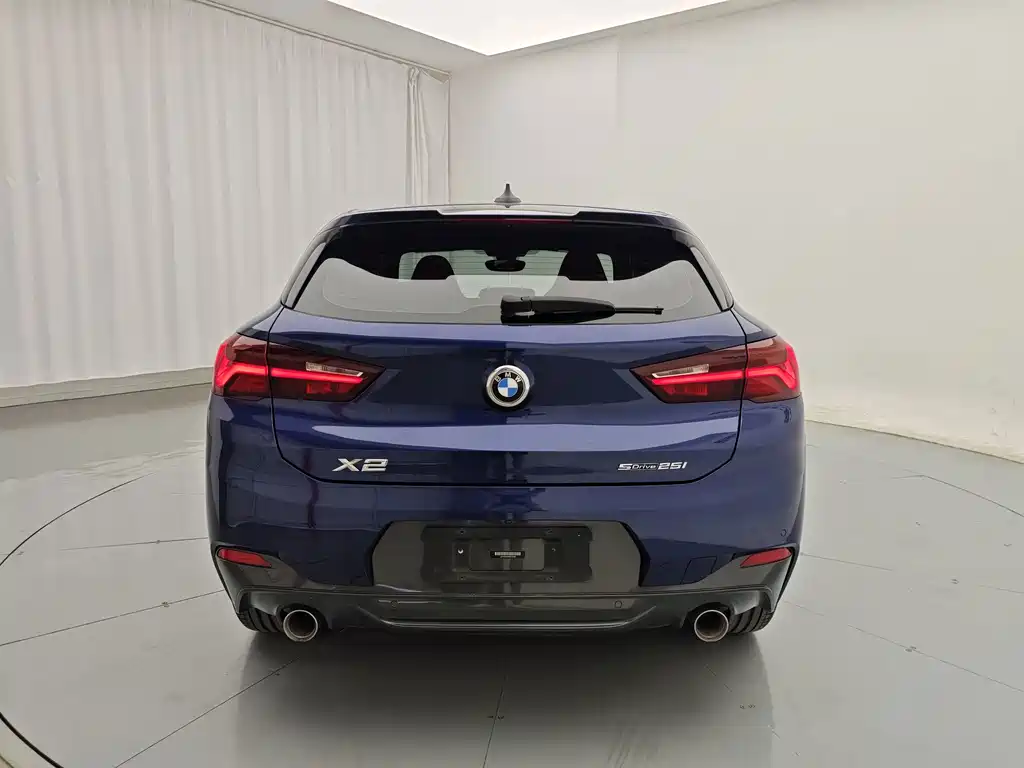 BMW X2 2021 — фото 9