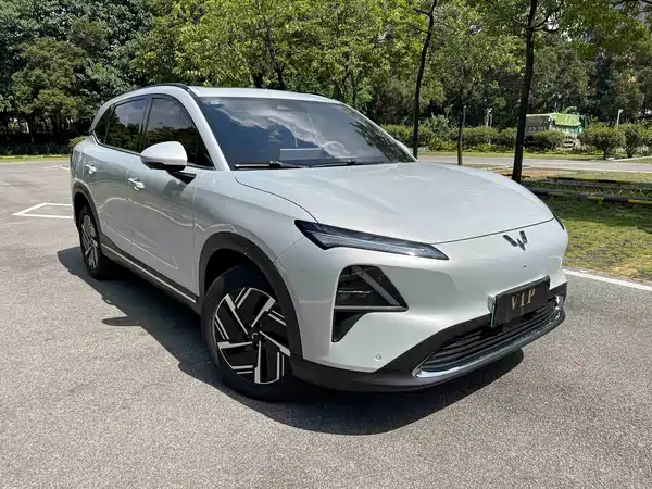 Wuling Starlight S 2024
