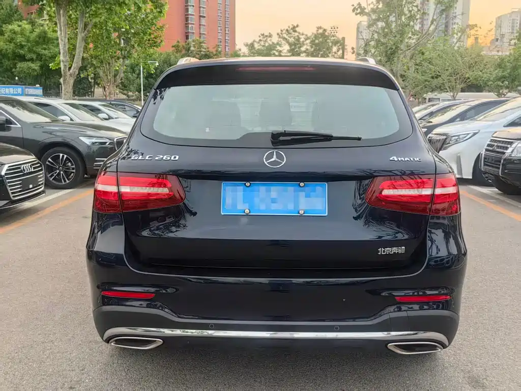 Mercedes-Benz GLC 2018 — фото 23