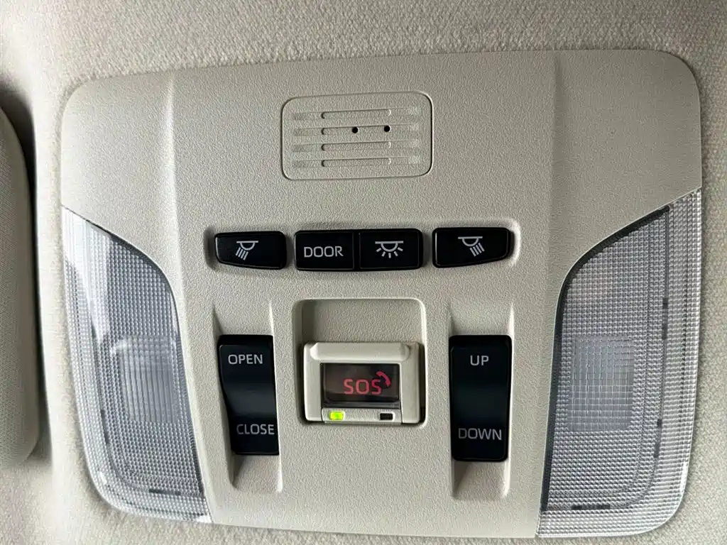Toyota Corolla 2021 — фото 17