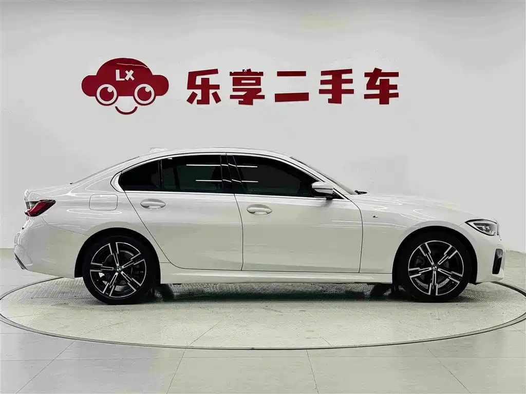 BMW 3 Series 2022