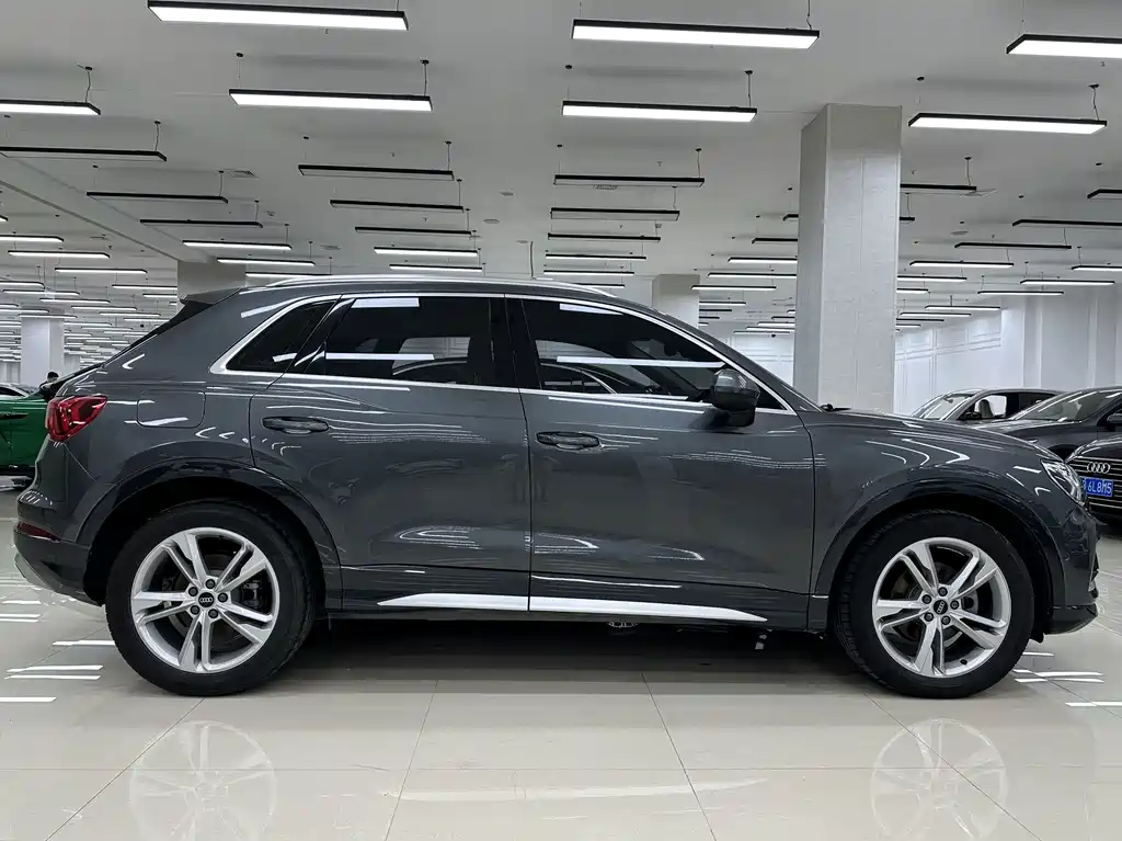 Audi Q3 2023