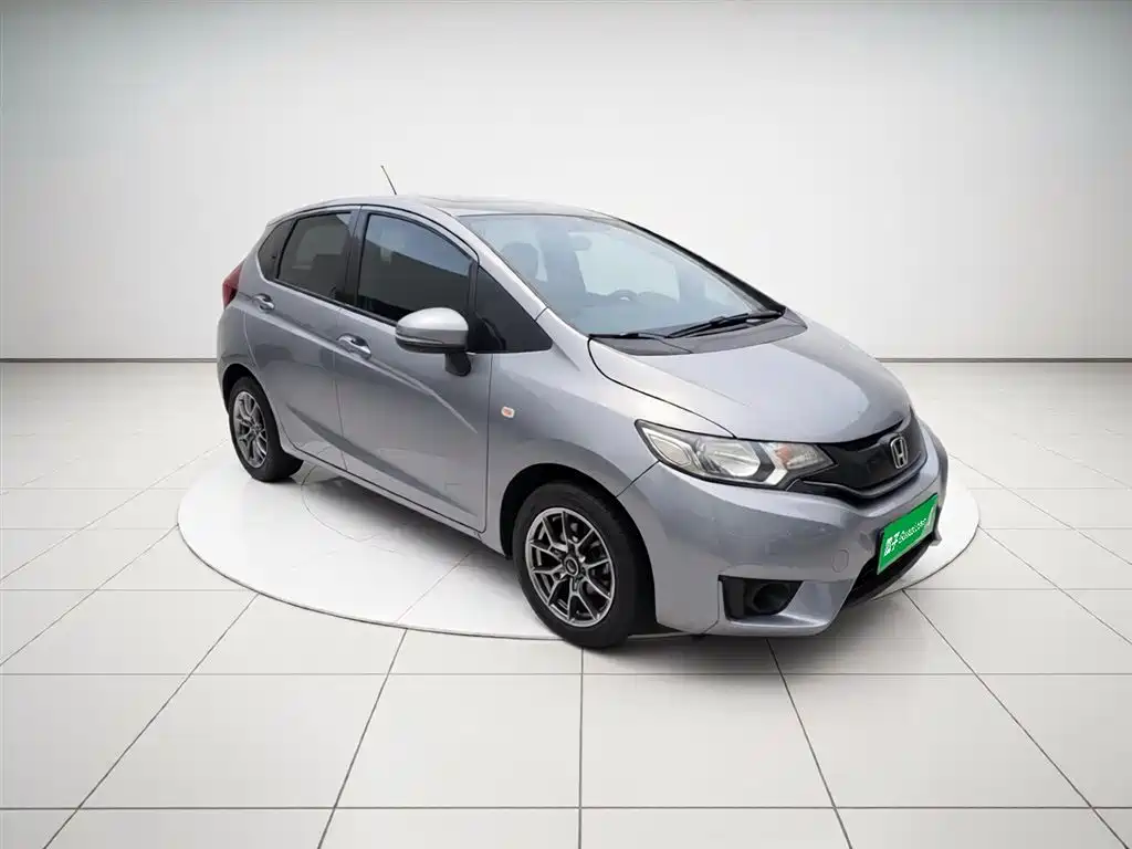 Honda Fit 2017 — фото 4