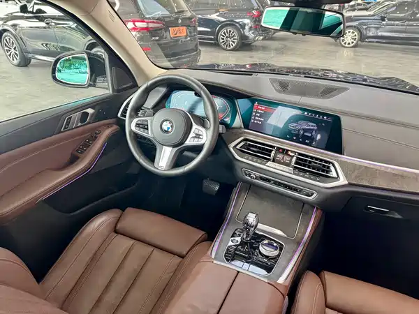 BMW X5 2019