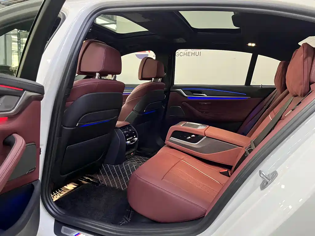 BMW 5 Series 2022