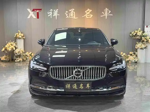 Volvo S90 2023