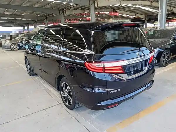 Honda Odyssey 2015