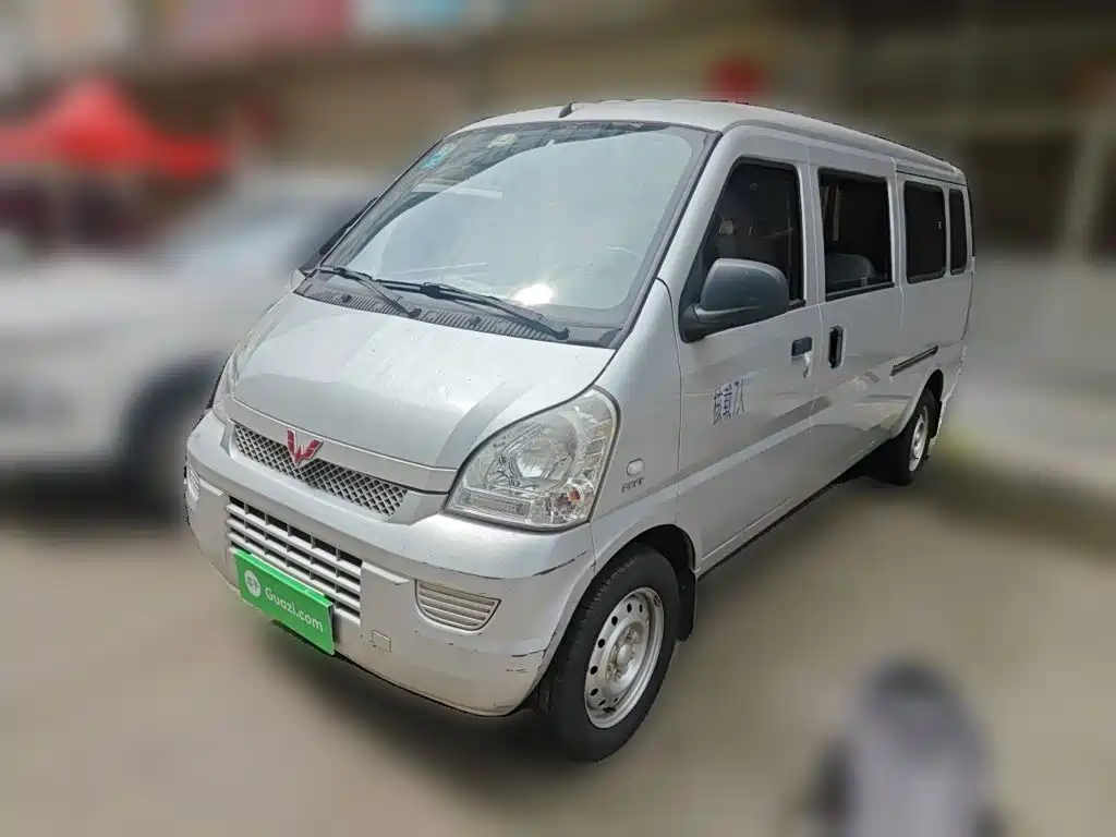 Wuling Rongguang 2018 — фото 2