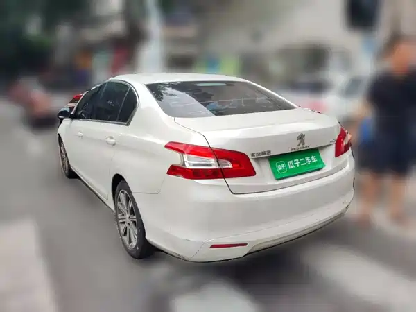 Peugeot 408 2015