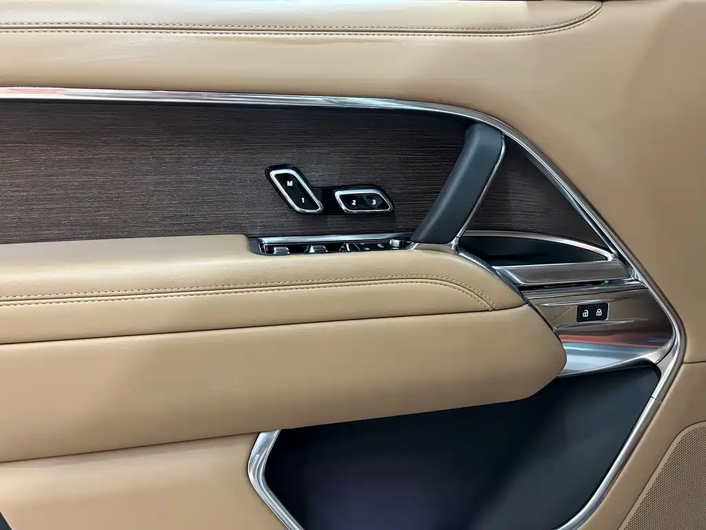 Land Rover Range Rover 2023