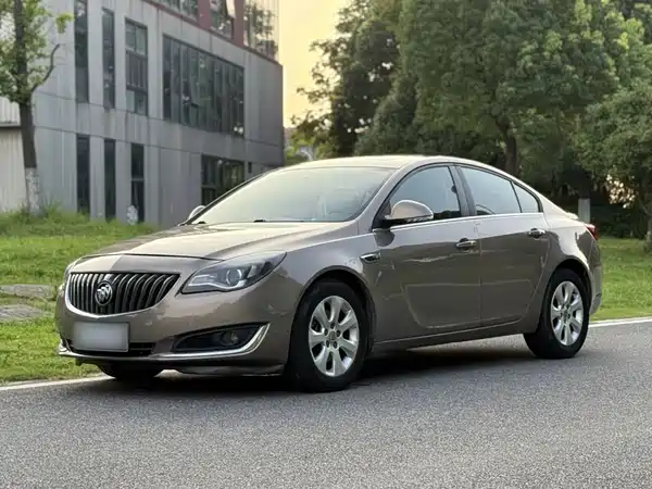Buick Regal 2016