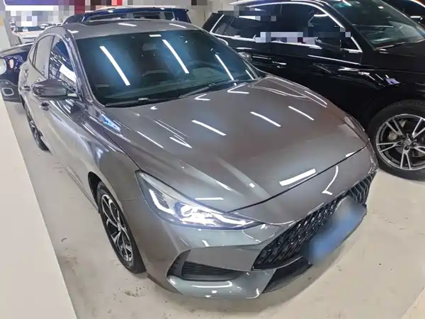 MG MG5 2021